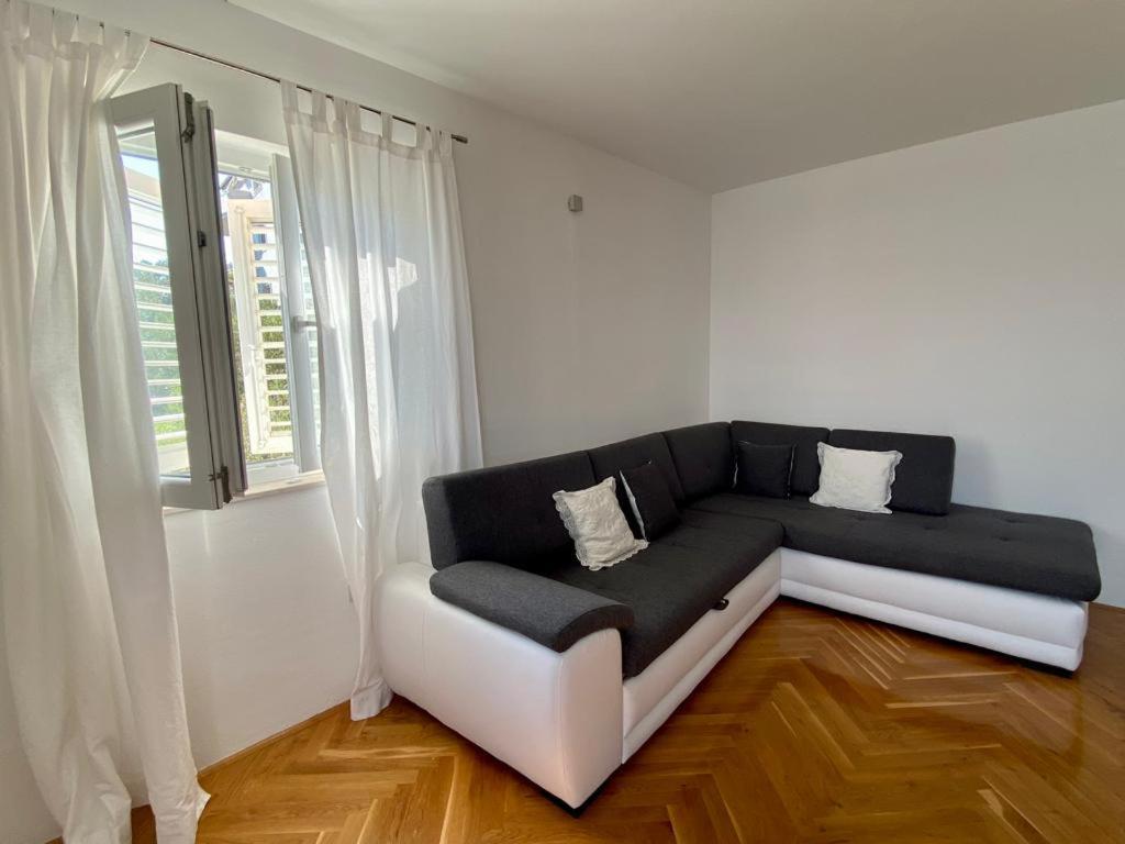 Panorama Apartment Jakov Omiš Exteriér fotografie